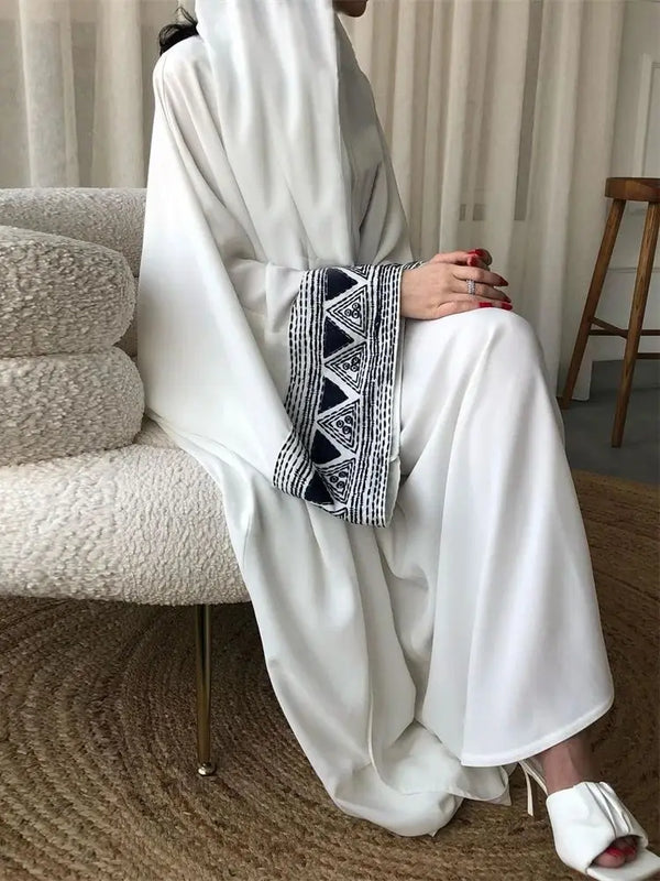 Kimono Noir & Blanc — Modèle Inaya