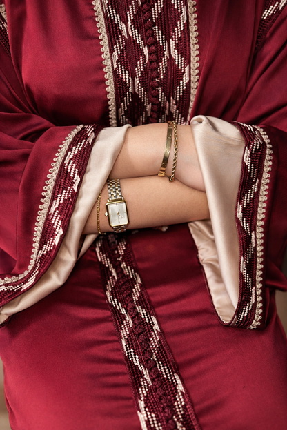 Détail broderie caftan YARA Rubis artisanal - NOOR CREA