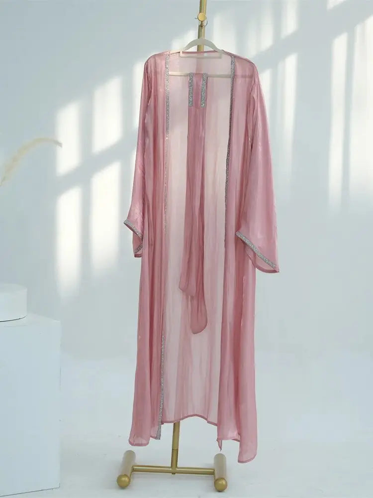 Kimono Satin Organza — Manteau Ouvert Luxe & Mode Modeste Dubai