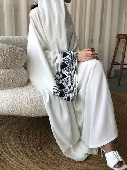 Kimono Noir & Blanc — Modèle Inaya
